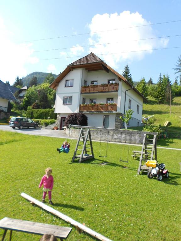 Apartmán Haus Moni Mauterndorf  Exteriér fotografie